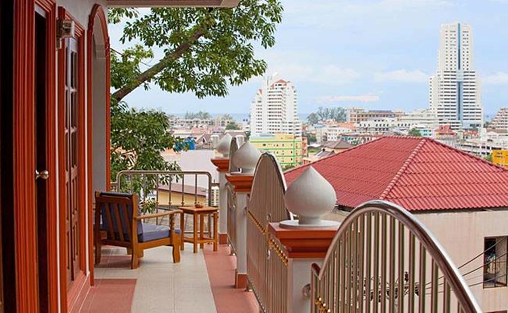 Grand View Hotel Patong Esterno foto